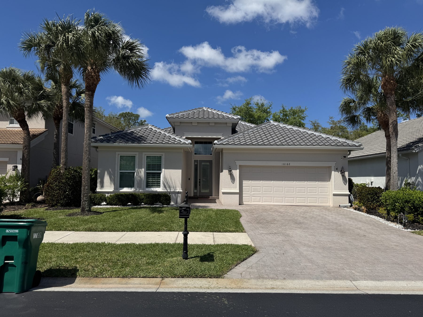 Pro GC Painting recently completed Fort Myers exterior repaint